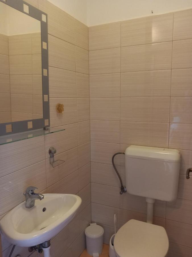 Apartment Inna With Free Garage Parking Zadar Exterior photo