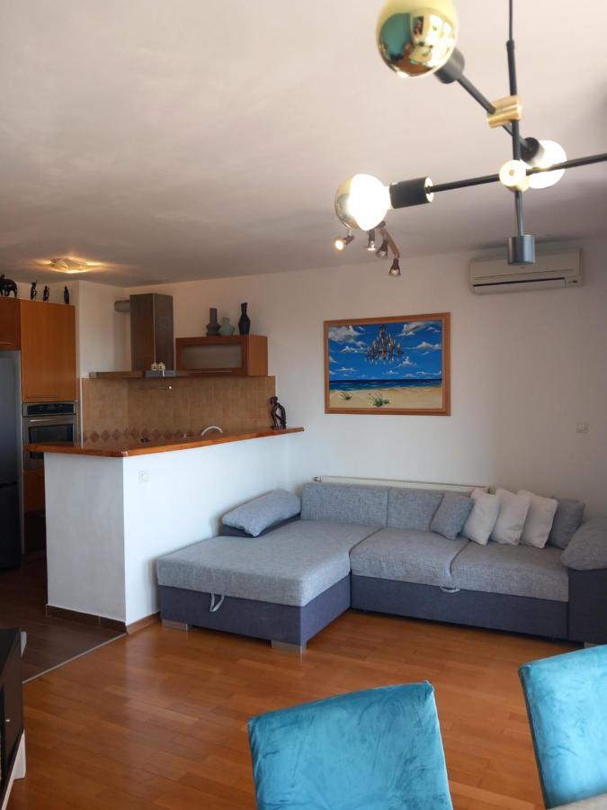 Apartment Inna With Free Garage Parking Zadar Exterior photo