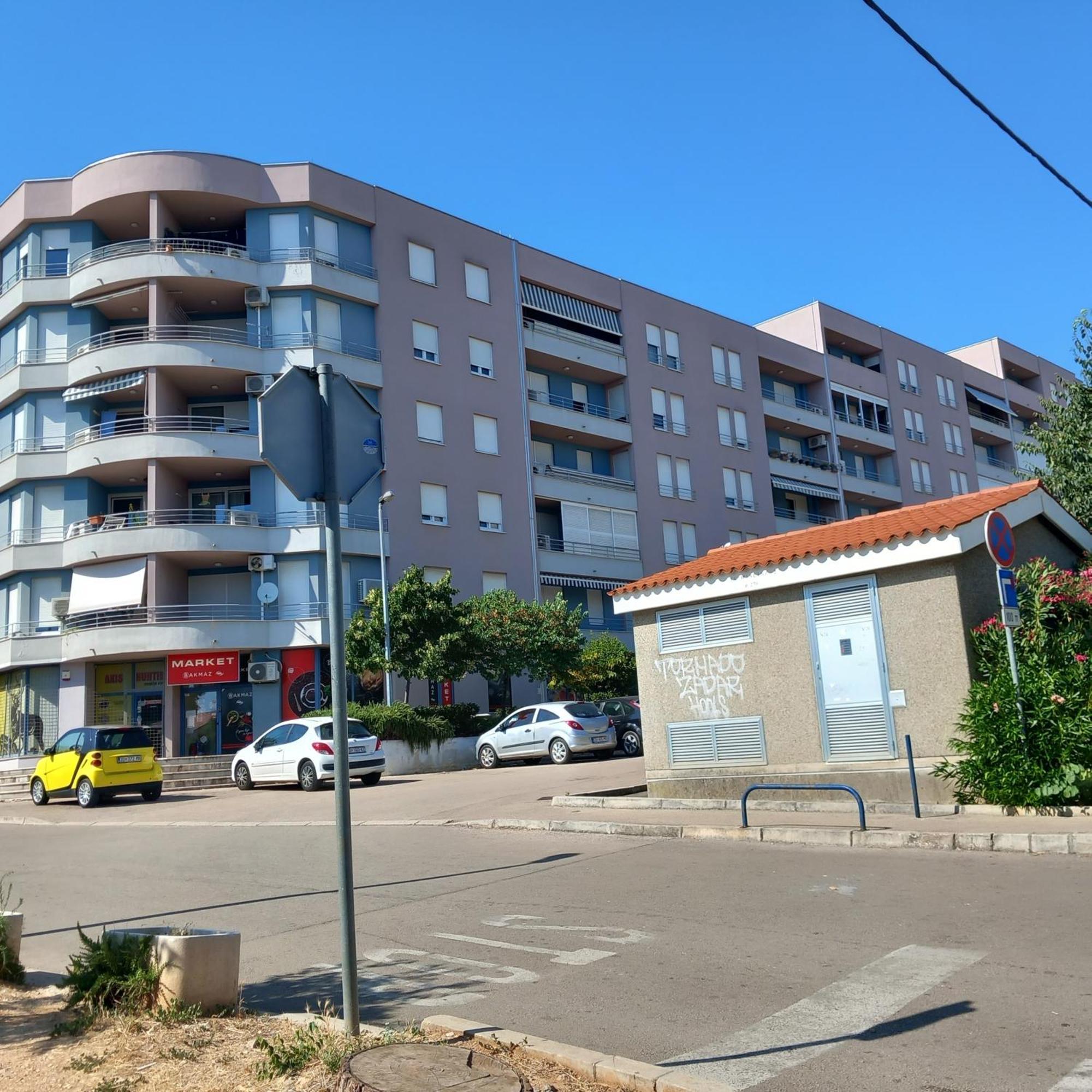 Apartment Inna With Free Garage Parking Zadar Exterior photo